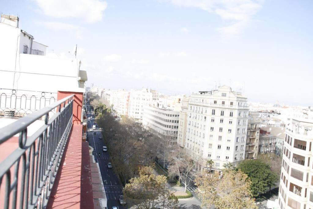 Apartamento Cosy Apt Terrace In Downtown Valencia Exterior foto